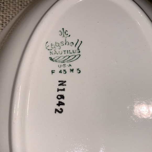 Vintage 9” Oval Vegetable Bowl Eggshell Nautilus, Maroon Band W/Gold by Laughlin - Picture 9 of 9